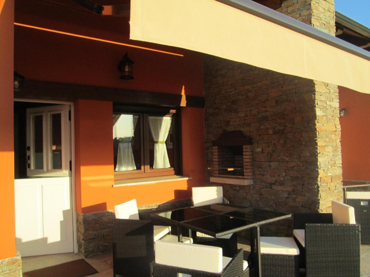 Apartamentos Fonte Villar Навія Екстер'єр фото